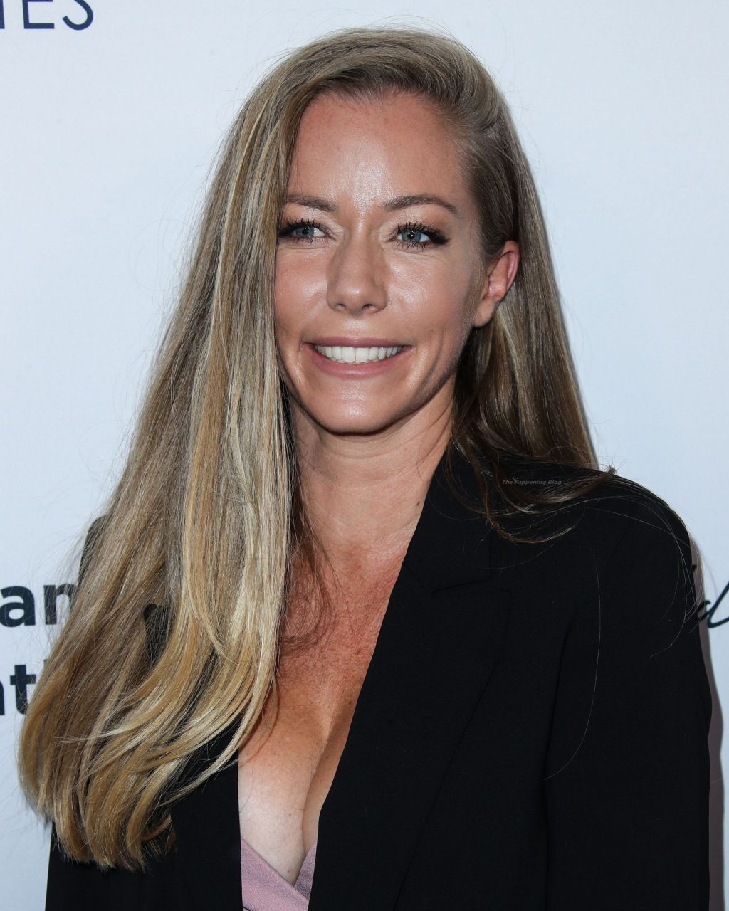 Kendra Wilkinson Shows Off Her Cleavage at the 21st Annual Harold and Carole Pump Foundation Gala (26 Photos)