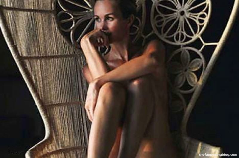 Laeticia Hallyday Nude Collection (74 Photos)