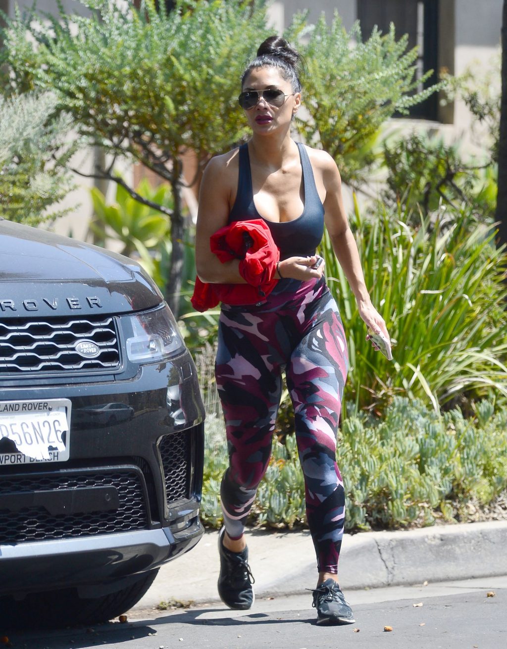 Nicole Scherzinger Leaves The Gym After a Gruelling Solo Workout in LA (13 Photos)