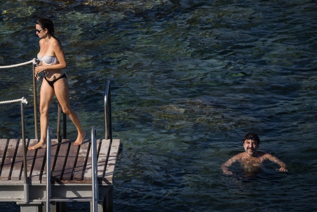 Penelope Cruz &amp; Javier Bardem are Seen Sharing Some PDA While on Vacation in Argentario (39 Photos)