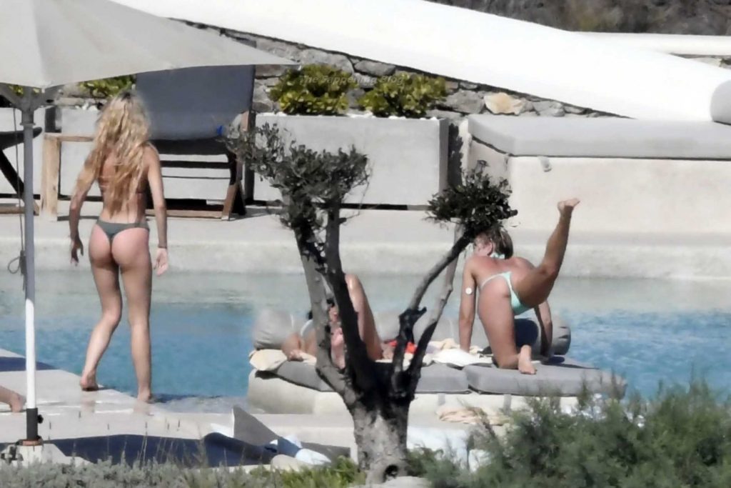 Roxy Horner, Sophie Longford and Sarah Elizabeth Lovegrove Enjoy Greek Summer Poolside (75 Photos)