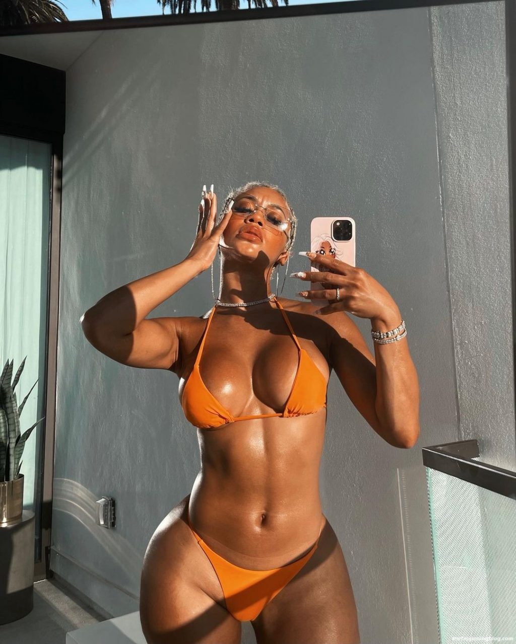 Saweetie Shows Off Her Sexy Bikini Body (5 Photos)