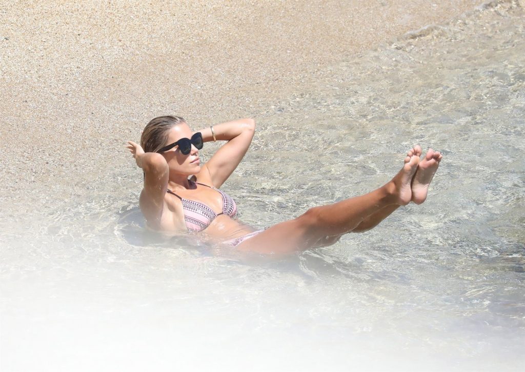 Sylvie Meis &amp; Niclas Castello Enjoy Laying on the Beach in Mykonos (108 Photos)