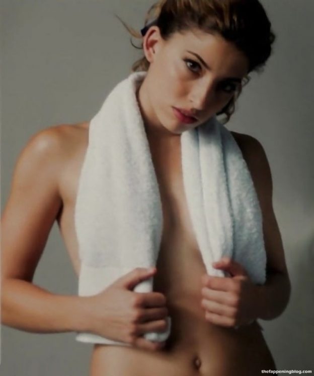 Tania Raymonde Nude And Sexy Collection 43 Photos Videos Thefappening 9866