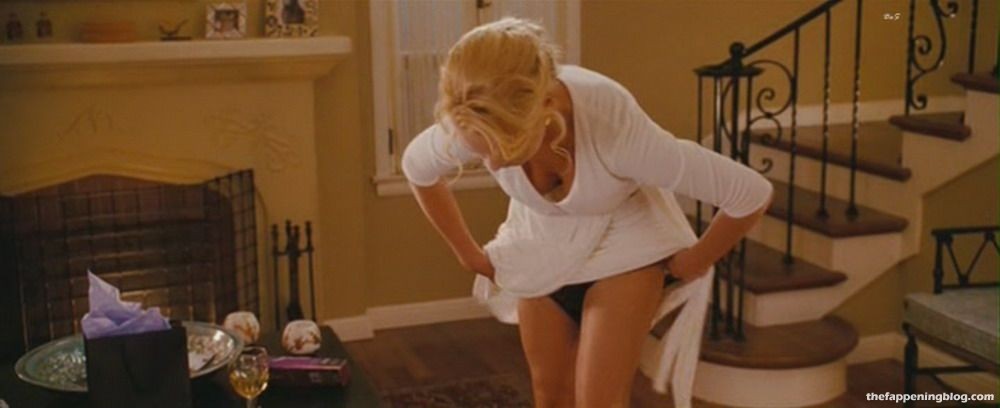 katherine-heigl-upskirt-91885-thefappeningblog.com1_.jpg