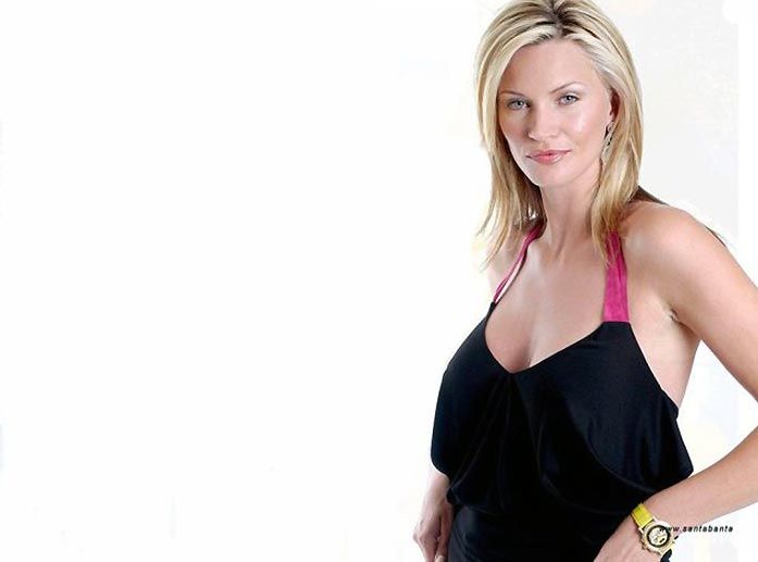 Natasha Henstridge NUDE &amp; Sexy Collection – Part 1 (156 Photos + Videos)