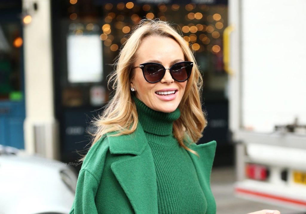 Amanda Holden is Spotted at Global Studios (20 Photos)