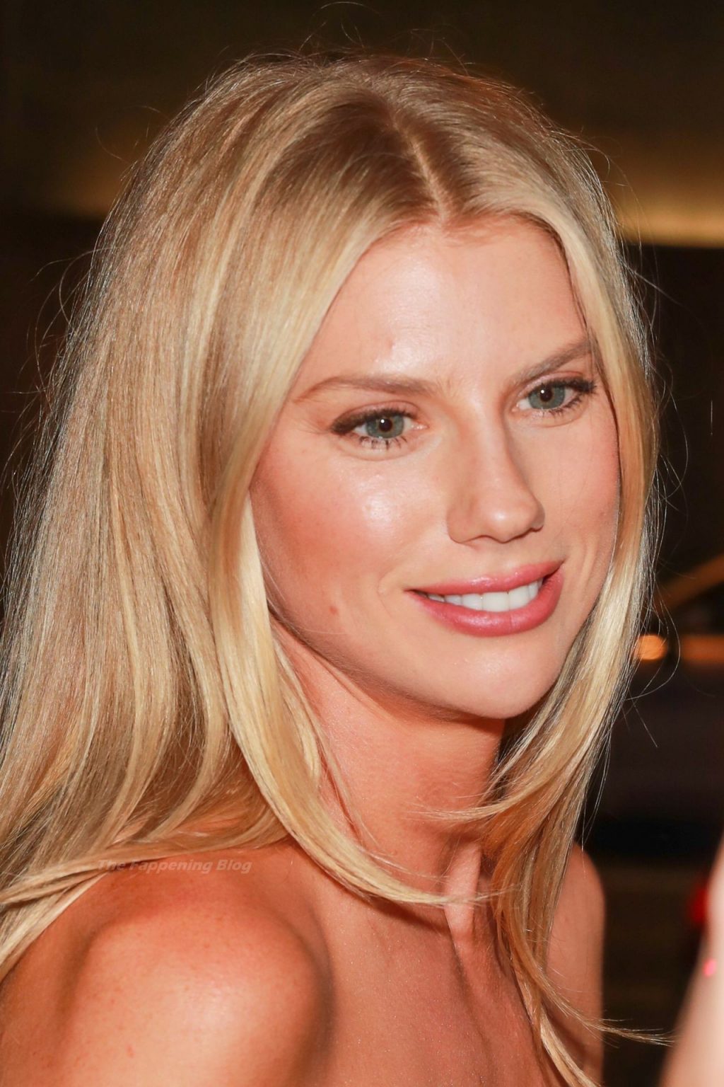 Charlotte McKinney Looks Flawless While Out For Dinner at Craig’s (36 Photos)