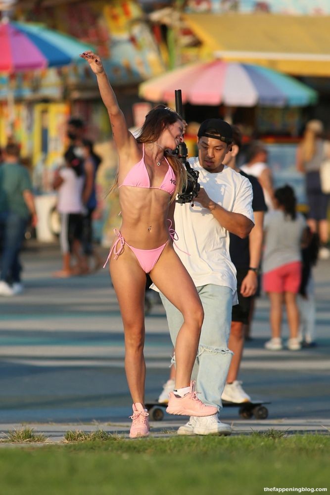 Jaquinha Dons a Skimpy 138 Bikini While Shooting in Venice Beach (43 Photos)