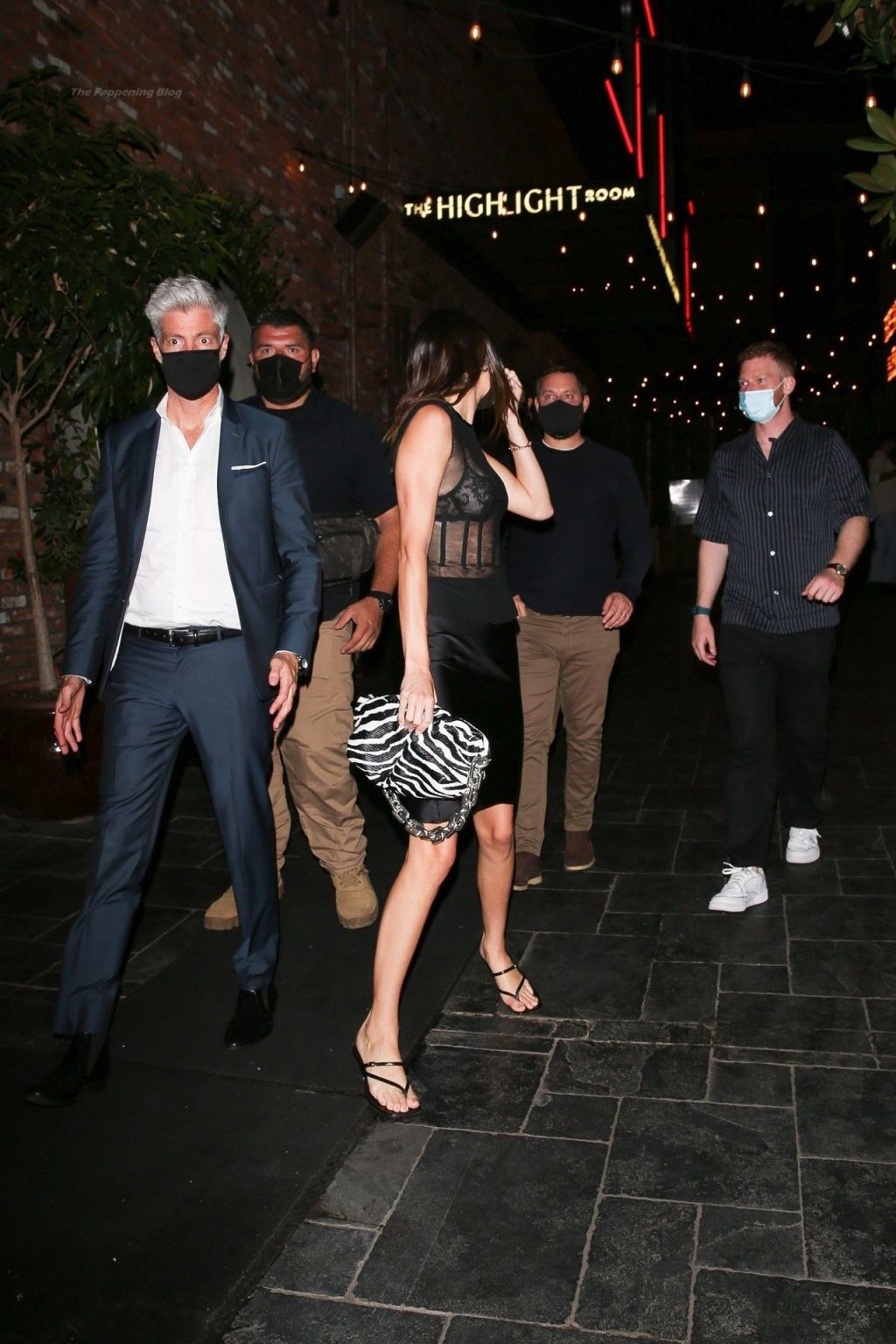 Leggy Kendall Jenner Looks Classy While Out For Dinner (77 Photos)