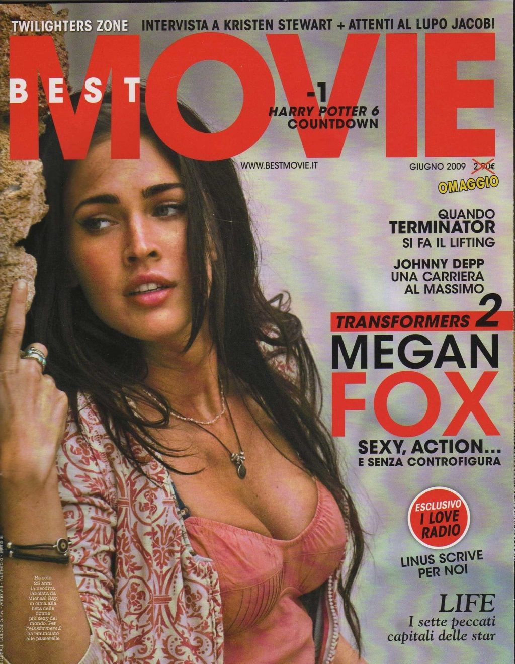 Megan Fox Nude &amp; Sexy – Part 3 (161 Photos)