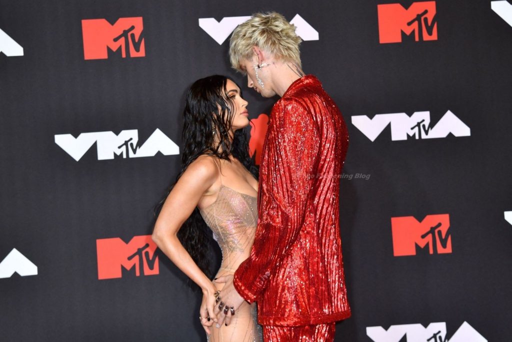Megan Fox Looks Hot at the 2021 MTV Video Music Awards (133 Photos)