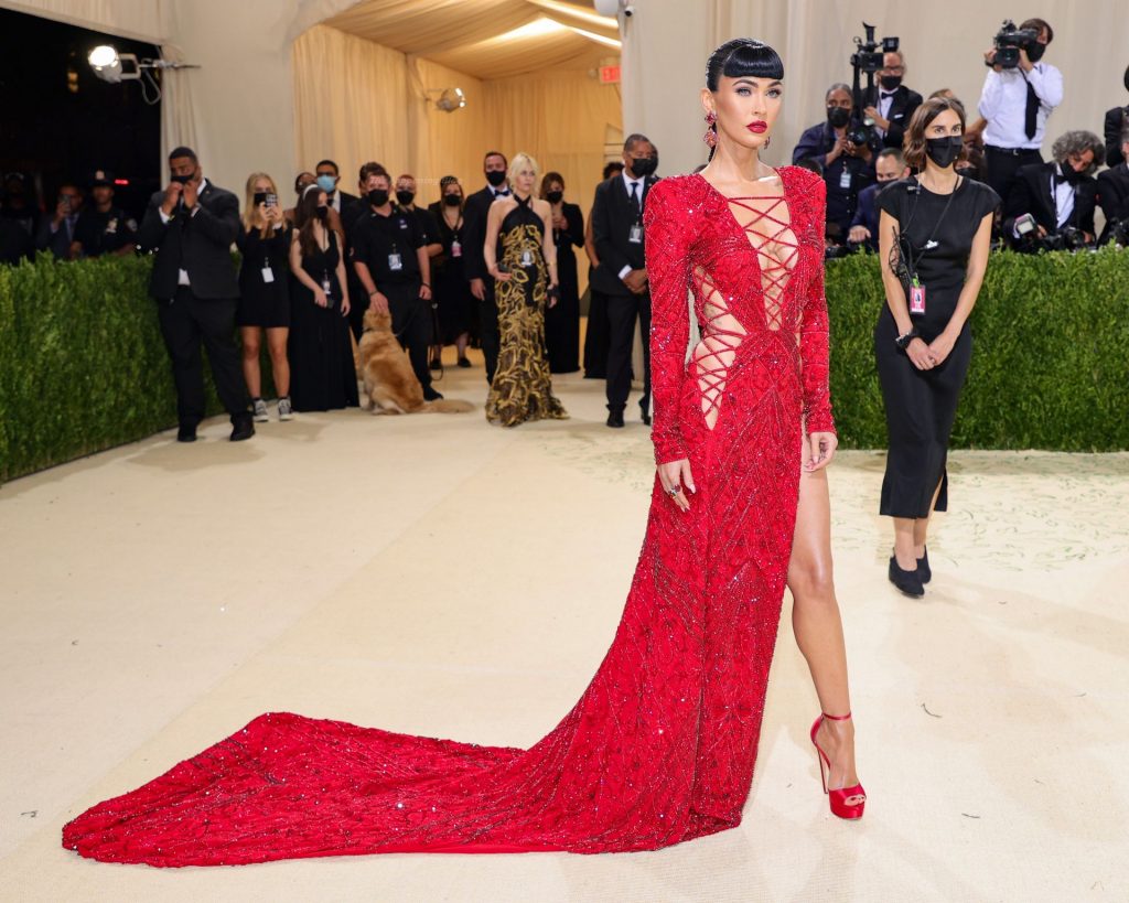 Megan Fox Looks Sexy in Red at the 2021 Met Gala in NYC (26 Photos)