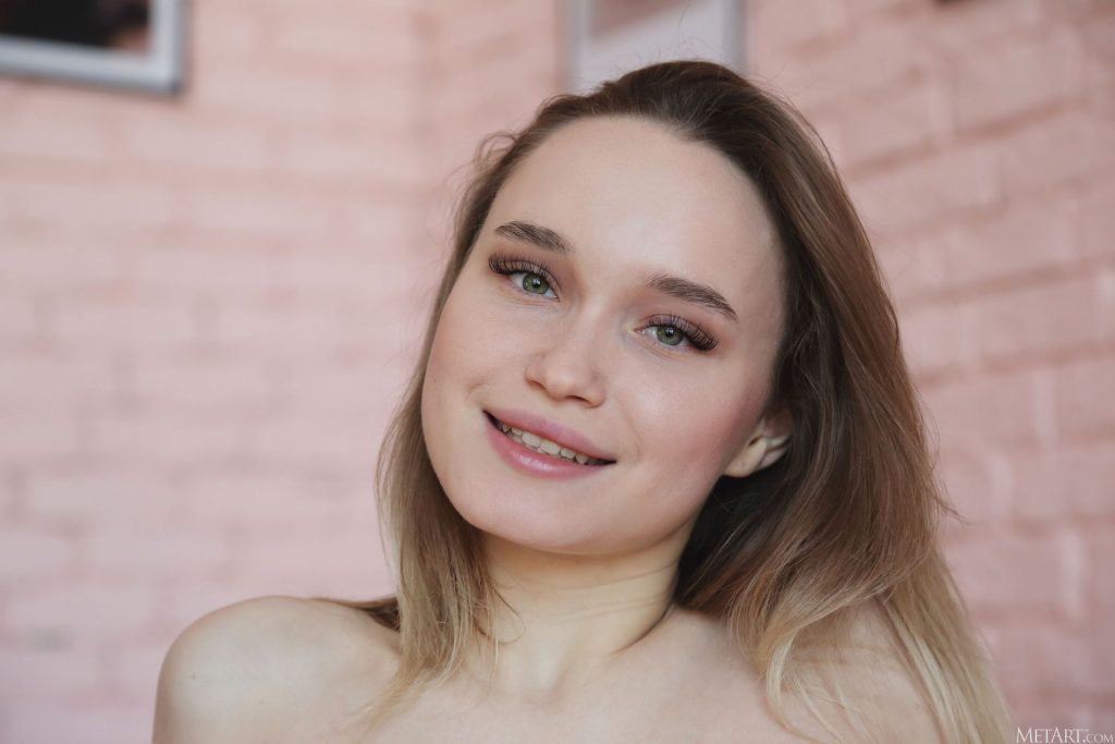 Olivia Myers Nude &amp; Sexy – Pastels (120 Photos)