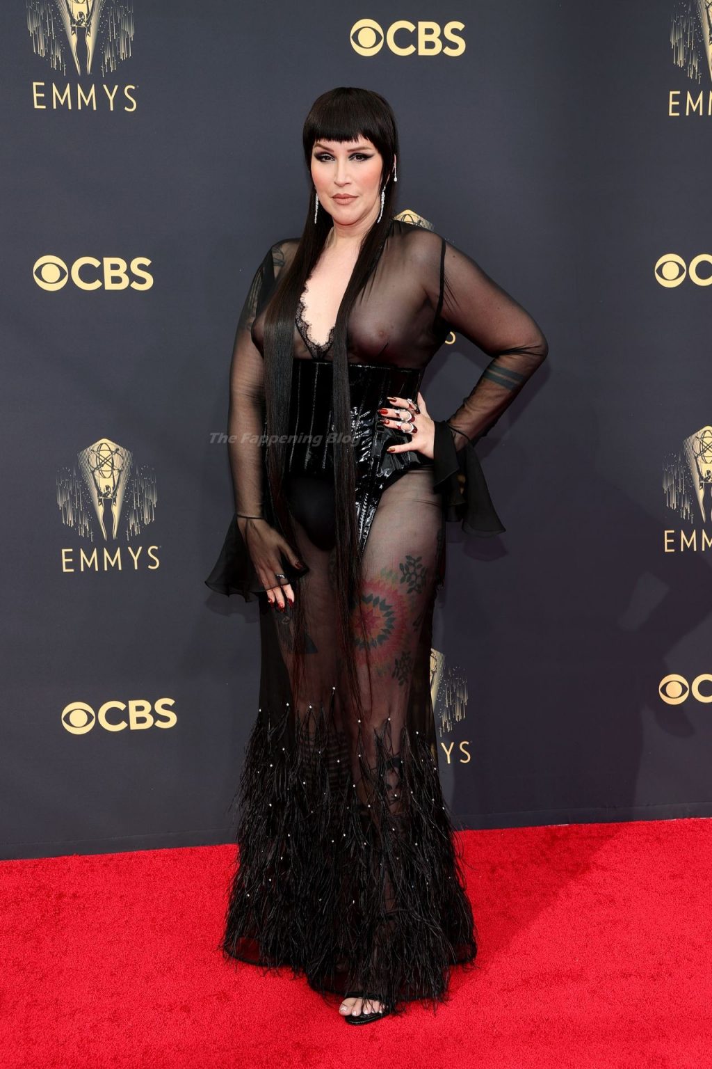 Our Lady J Shows Off Her Nude Tits at the 73rd Primetime Emmy Awards in Los Angeles (9 Photos)