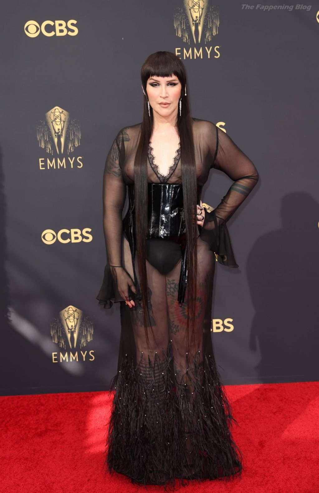Our Lady J Shows Off Her Nude Tits at the 73rd Primetime Emmy Awards in Los Angeles (9 Photos)