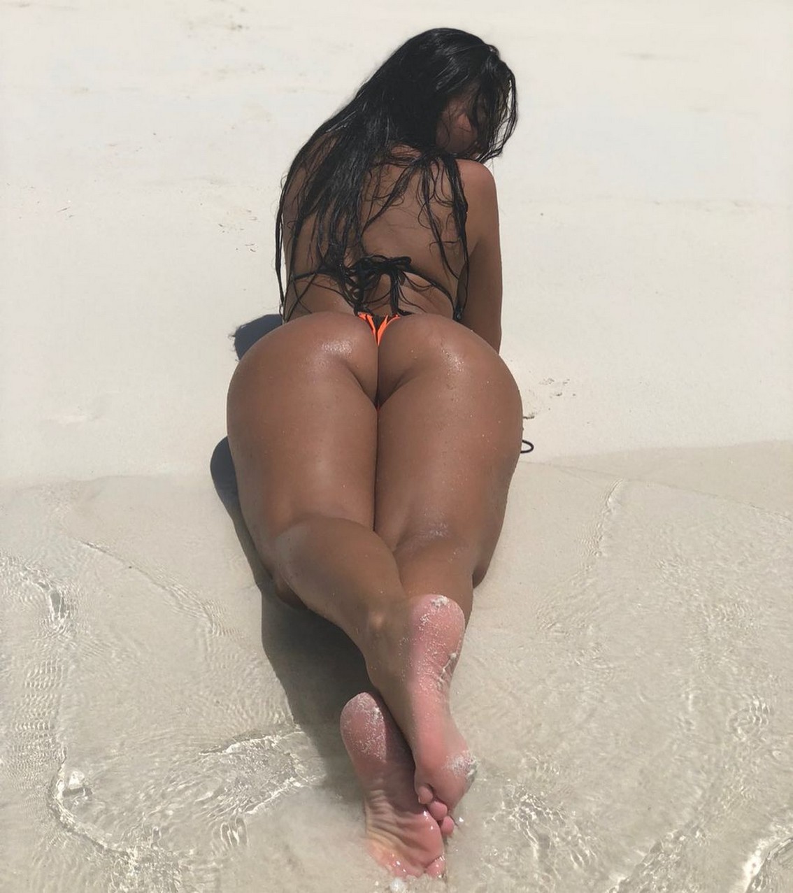 Check out Rachel Bush’s nude and sexy photos from social media (2020-2021)....
