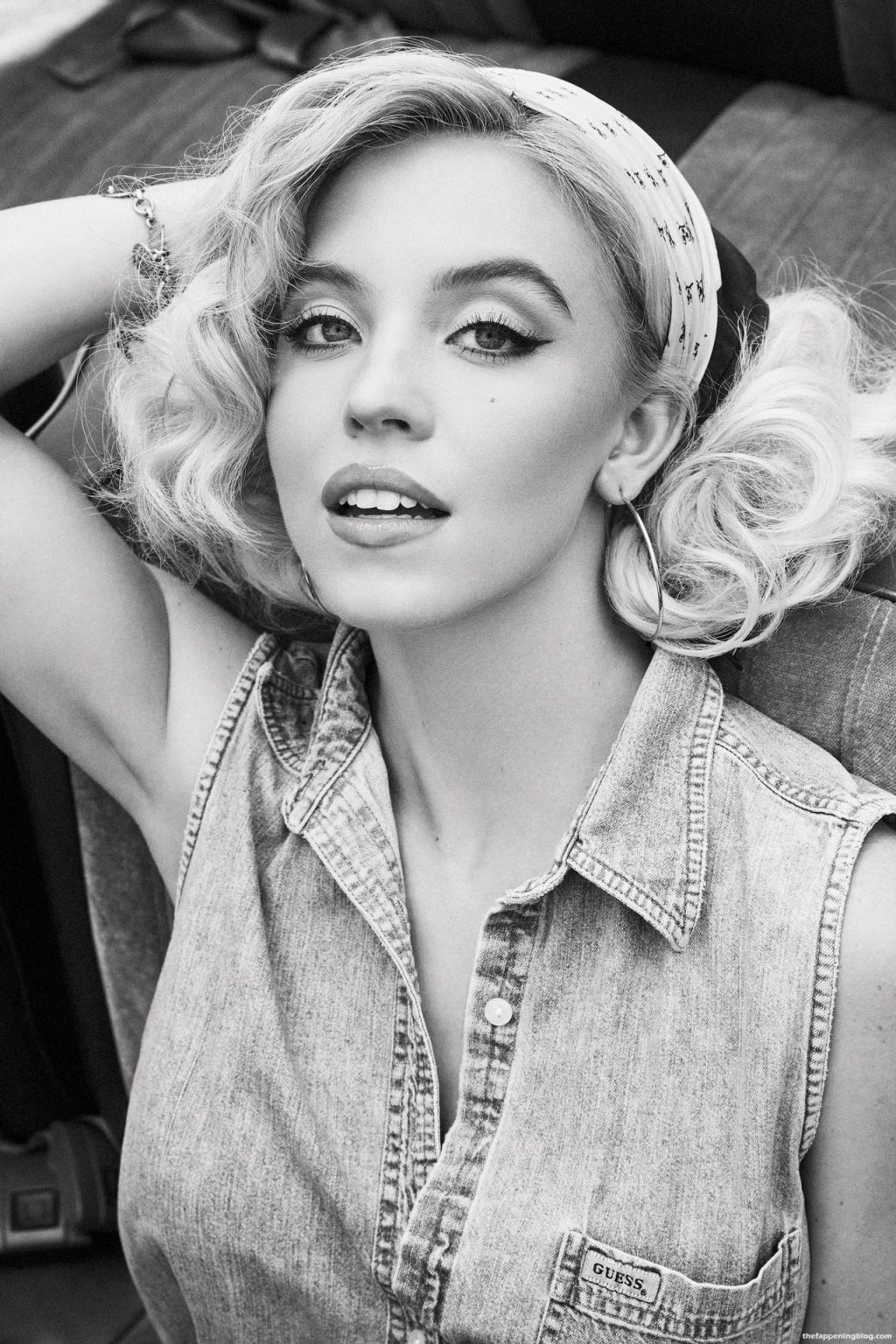 Sydney Sweeney Channels Anna Nicole Smith in a New GUESS Campaign (7 Photos)