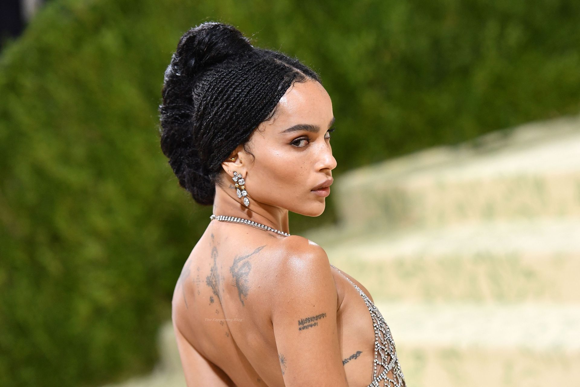 Zoe Kravitz Flaunts Her Ass at the 2021 Met Gala in NYC (48 Photos) .