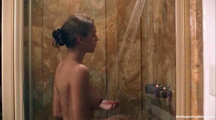 Amanda Righetti Nude &amp; Sexy Collection (60 Photos + Videos)