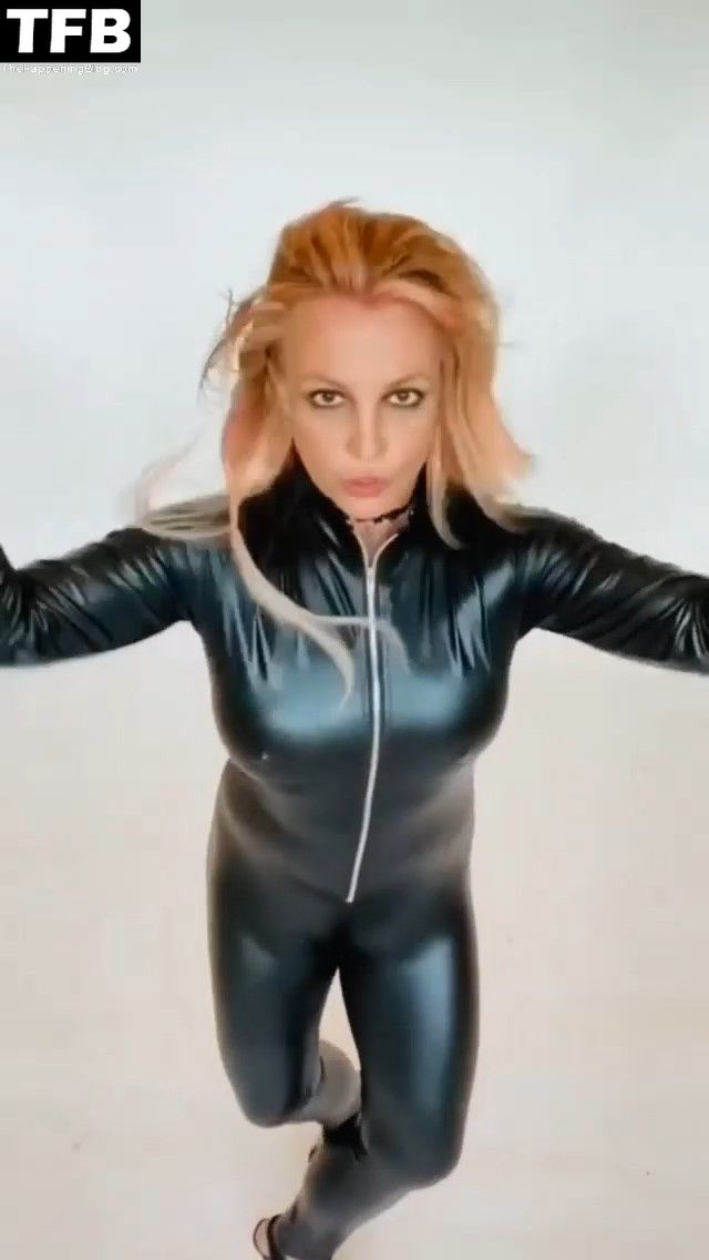 Britney Spears Sexy (8 Photos)