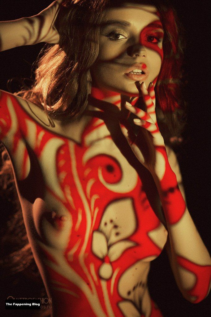 Ekaterina Zueva Nude &amp; Sexy Collection (93 Photos)
