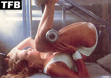 Heather Locklear Nude &amp; Sexy Collection (52 Photos + Videos)