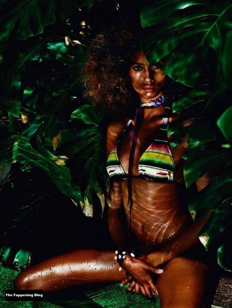 Imaan Hammam Nude &amp; Sexy Collection (23 Photos)