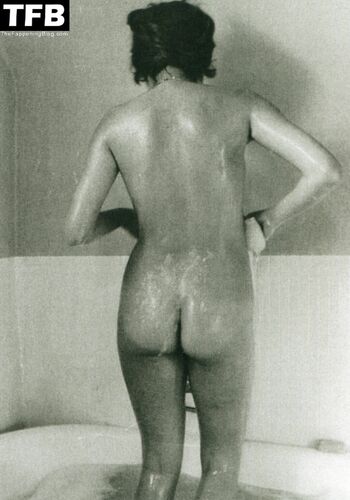 Irene Miracle Nude Leaks Photo 1
