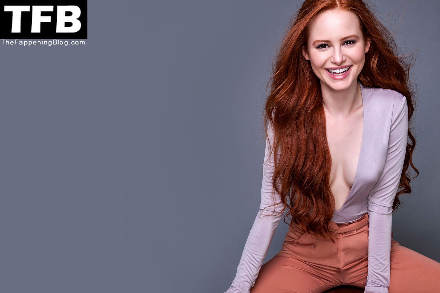 Madelaine Petsch Sexy Photo Collection.