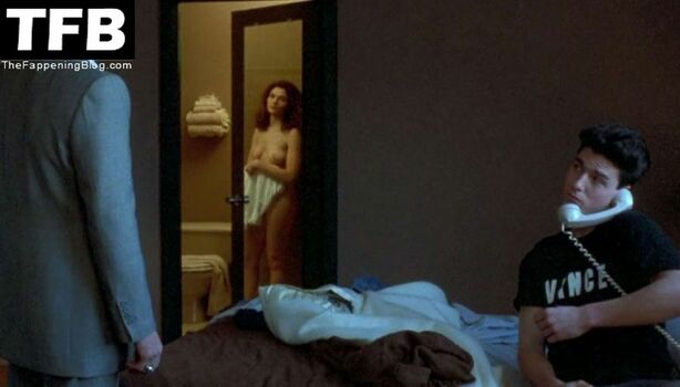 Mary Elizabeth Mastrantonio Nude Leaks Photo 11