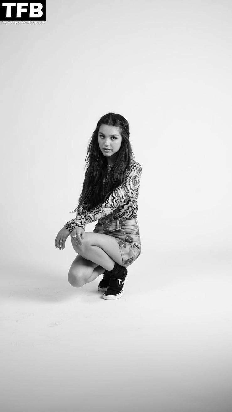 olivia-rodrigo-onlyfans-39480-thefappeningblog.com_.jpg