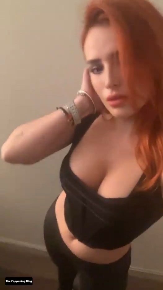 Bella Thorne Sexy (8 Photos + Video)