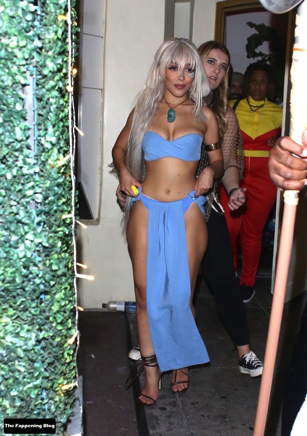 Doja Cat Dons a Busty Bra and Skimpy Skirt to be Princess Kida at Her Atlantis Themed 26th Birthday Party in LA (45 Photos)