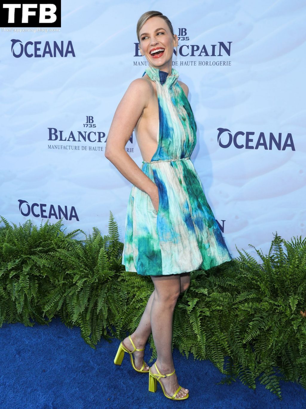 January Jones Poses Braless at the 14th Annual Oceana SeaChange Summer Party (30 Photos)