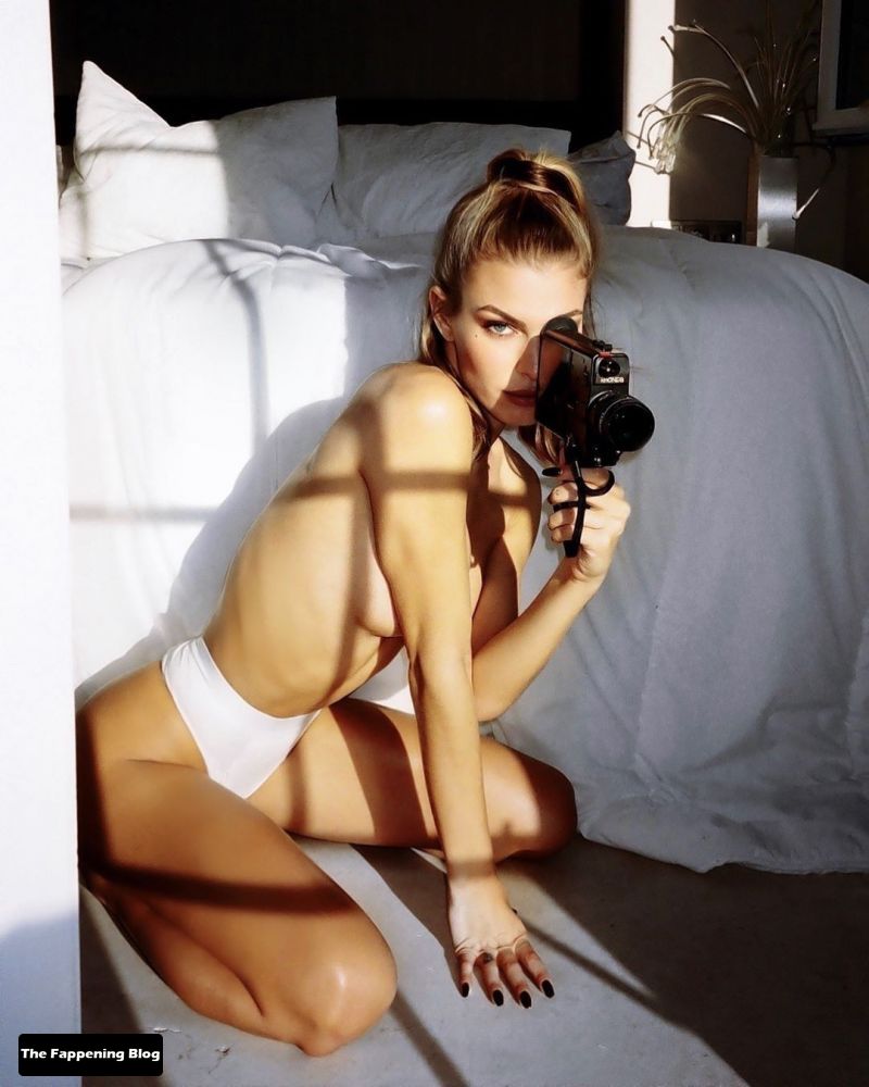 Jessica Goicoechea Nude &amp; Sexy Collection (108 Photos)