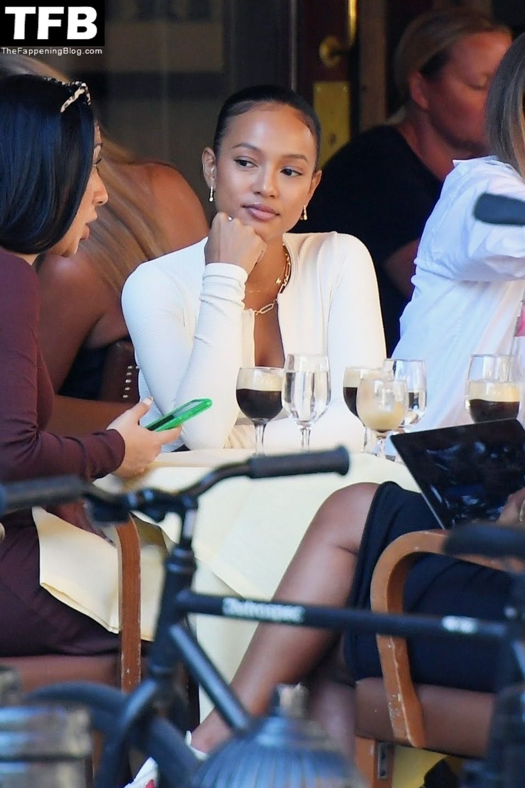 Sexy Karrueche Tran Gets Lunch at the Cipriani Downtown (22 Photos)