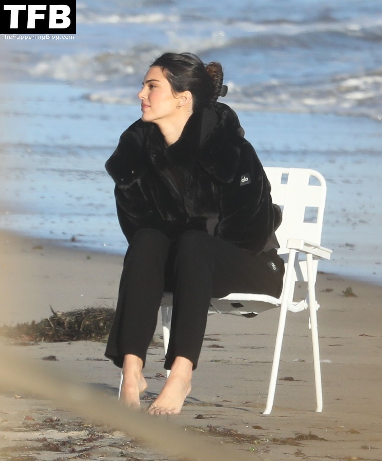 Kendall-Jenner-Feet-The-Fappening-Blog-34.jpg