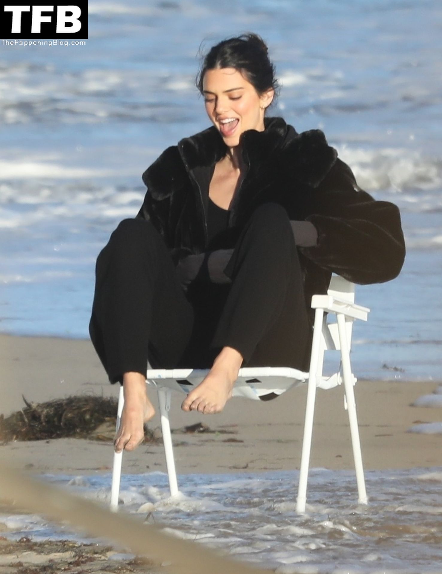 Kendall-Jenner-Feet-The-Fappening-Blog-6.jpg