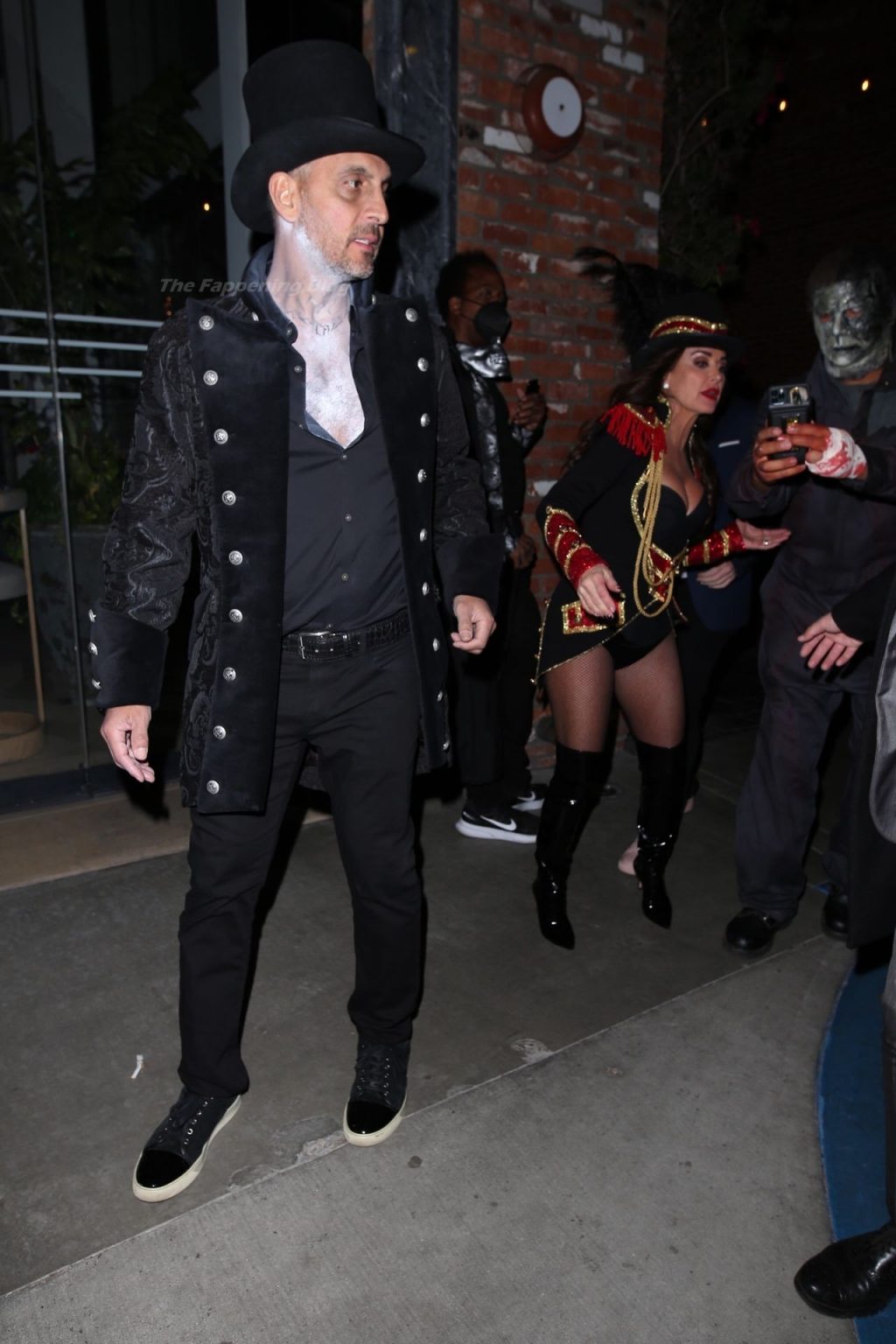Kyle Richards Flaunts Her Boobs at the ‘Halloween Kills’ Premiere (63 Photos)