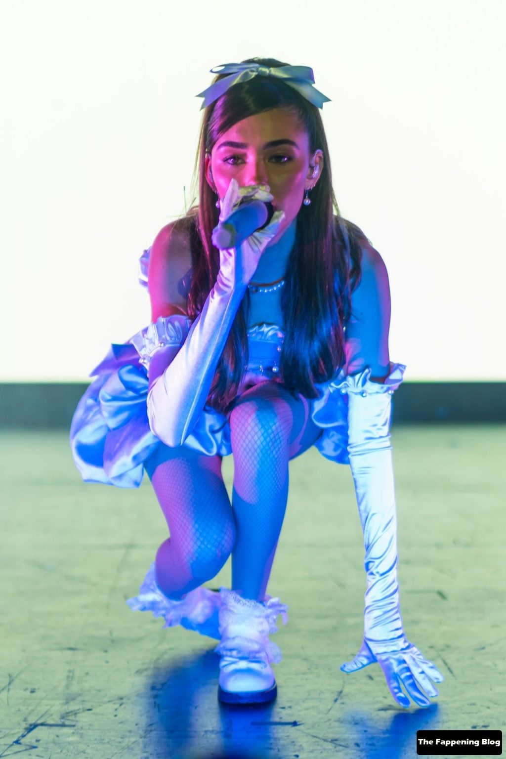 Madison Beer Shows Off Her Sexy Legs in a Tiny Dress at The Life Support Tour in New York (38 Photos)
