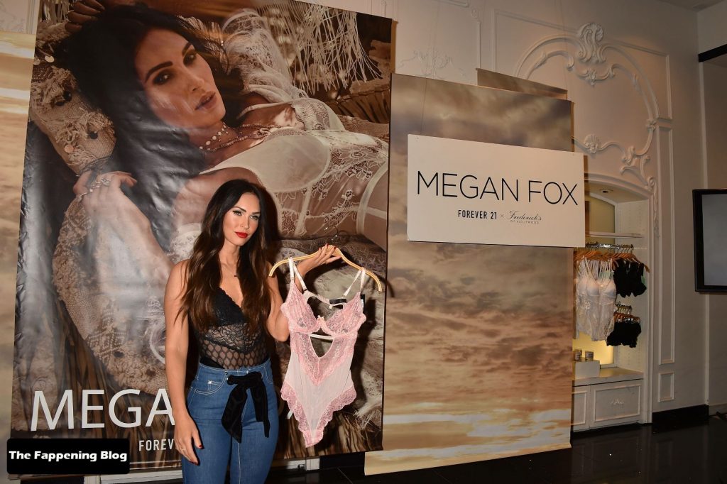 Megan Fox Sexy – Forever 21 x Fredericks of Hollywood (58 Photos + Video)