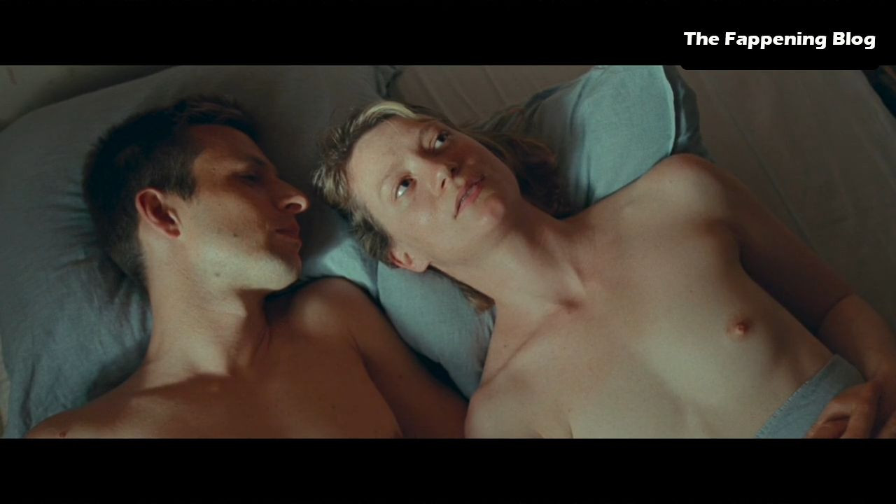 Mia wasikowska topless