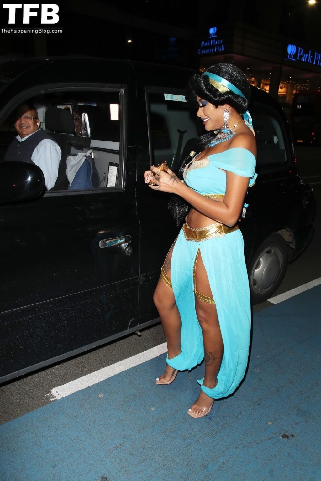 Nikita Jasmine Looks Stunning as Princess Jasmine from “Aladdin” (10 Photos)