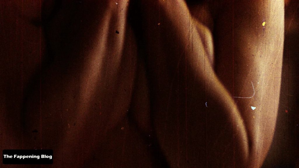 Rose McGowan Nude – Planet Terror (7 Pics + Video)