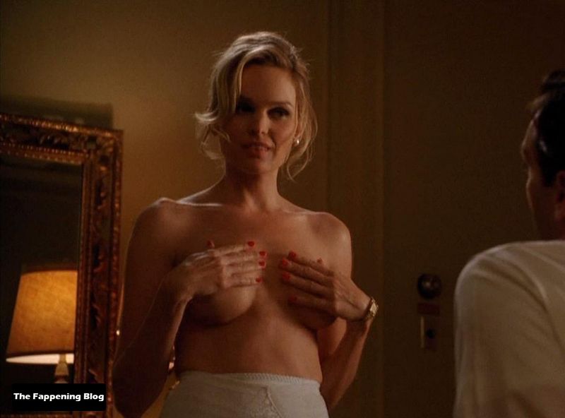 Sunny Mabrey Nude &amp; Sexy Collection (27 Pics + Videos)