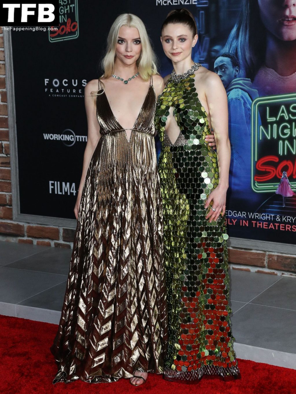 Thomasin McKenzie Looks Hot at the LA Premiere Of Focus Features’ ‘Last Night In Soho’ (66 Photos)