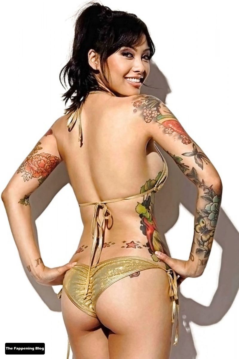 Levy Tran Naked