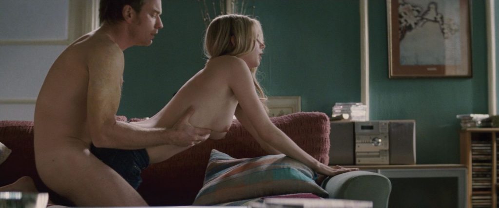 Michelle Williams Nude &amp; Sexy Collection (30 Photos)