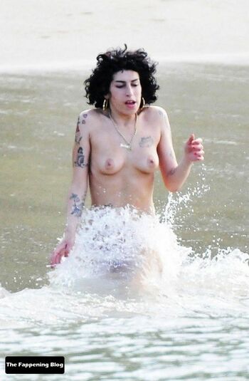 Amy Winehouse / amywinehouse / thezorromask Nude Leaks OnlyFans Photo 216